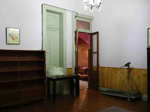 ALQUILER PH PB  10 AMB 3 BAÑO BALVANERA