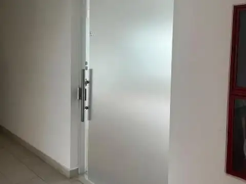 Oficina en Alquiler en Puerto Norte, $ 980.000
