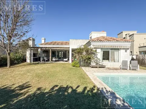 Casa en venta en barrio Puerto El Canton, Ingeniero Maschwitz Escobar