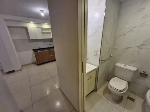 Departamento en Alquiler en Caseros, $ 510.000