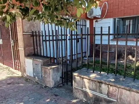 Depto Tipo Casa en Venta de 4 dormitorios