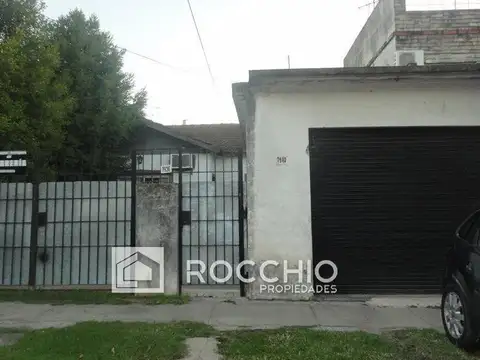 Casa 4 ambientes. | INGENIERO HUERGO 7940