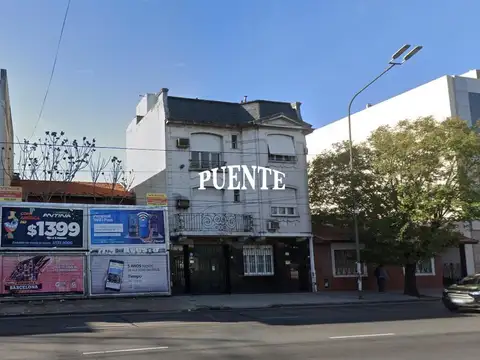 Hipólito Yrigoyen  8642 2ºPiso