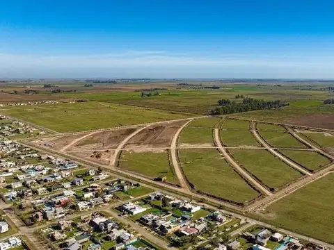 Venta de terreno en Vida Green, Zona 16, Funes. Barrio cerrado con amenities