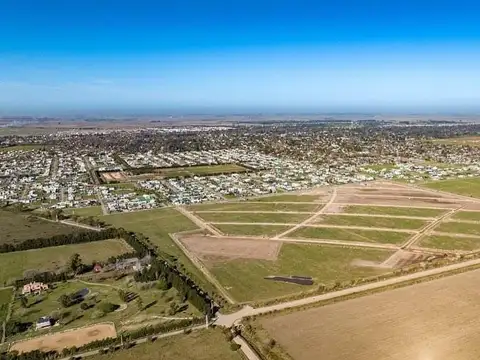 Terreno en Venta 49  mts Fondo