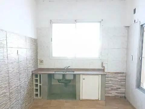 Depto Tipo Casa en Alquiler de 2 ambientes