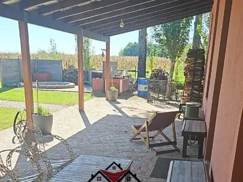 320