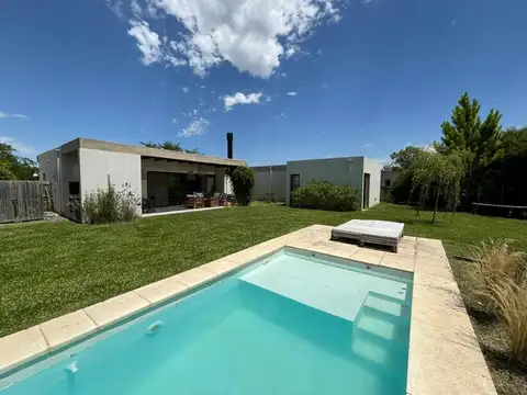 Casa en venta con pileta, Pta Baja, Norte, El Cantón Escobar