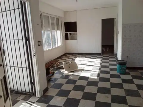 Depto Tipo Casa en Venta en Zarate, USD 110.000
