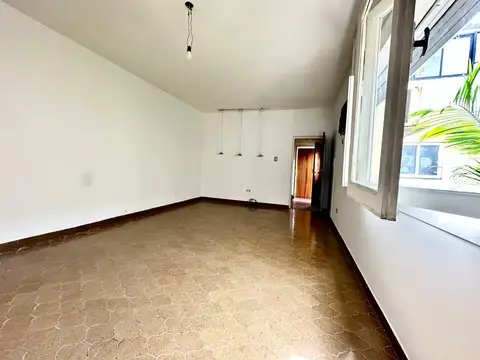 Depto Tipo Casa en Alquiler de 3 ambientes