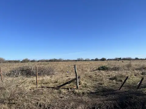 Campo 7.6 has en venta en Marcos Paz