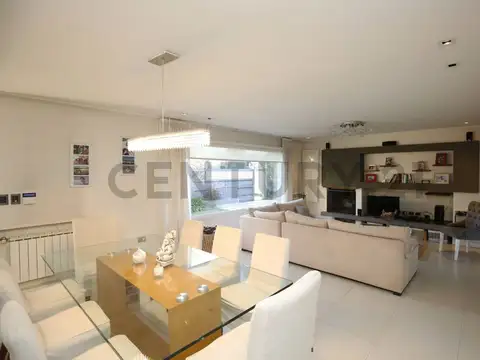 Casa en Venta en Villa Elisa, USD 295.000