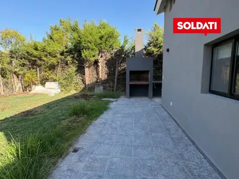 Casa en Venta en Acacias Blancas, USD 230.000