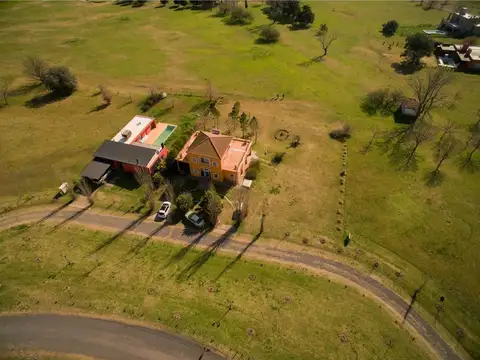 Terreno en Venta en La Carolina, USD 70.000