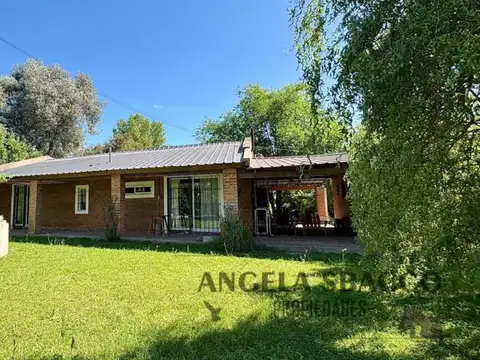 Avenida Del Bosque, Parque Jularo.