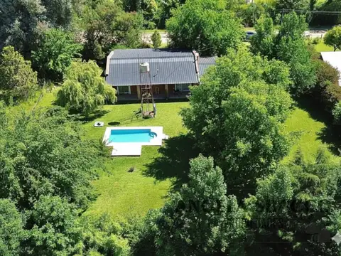 Avenida Del Bosque, Parque Jularo.
