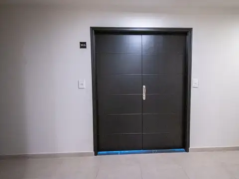 Departamento 7 ambientes con 4 baños
