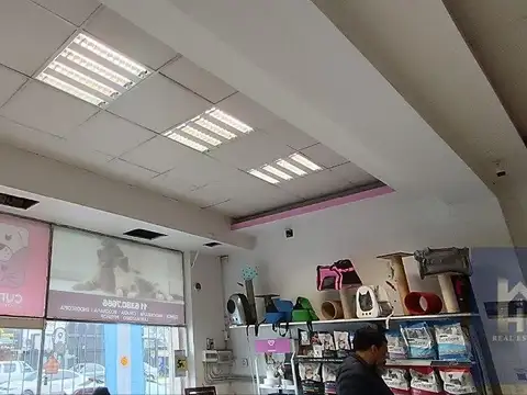 Local en Benavidez