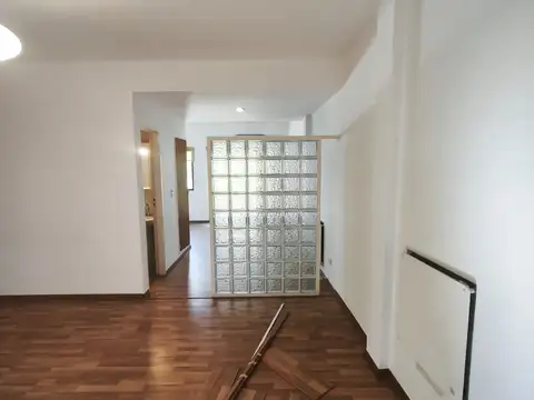 Oficina en Alquiler 40 años