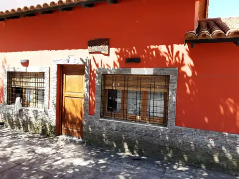 Calle 4 entre 34 y 35 700