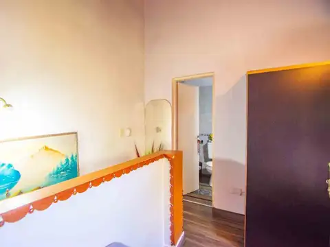 Dúplex 2 ambientes al frente bajas expensas Morón