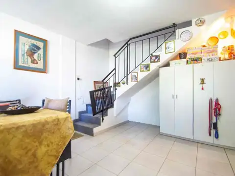 VENTA DEPARTAMENTO 2 AMBIENTES EN MORON CENTRO.