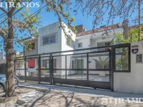 IMPECABLE CASA ALQUILER ENERO 2027 - LA HORQUETA A POCAS CUADRAS DEL CENTRO COMERCIAL DE LA HORQUETA