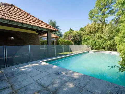 VENTA CASA 4 AMB CLUB PRIV LOMA VERDE ESCOBAR