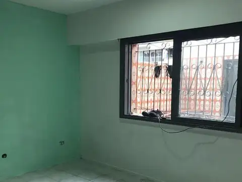 Depto Tipo Casa en Venta en Caballito Sur, USD 159.000