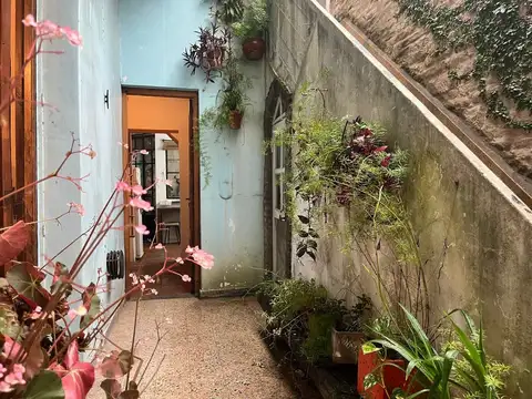 PH con estilo rústico en Villa Crespo - sin expensas