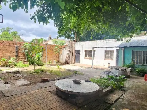 OPORTUNIDAD,DOS VIVIENDAS EN UN TERRENO - MERLO