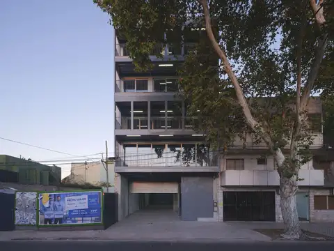 Edificio Comercial en venta en Pichincha Rosario FINANCIACION