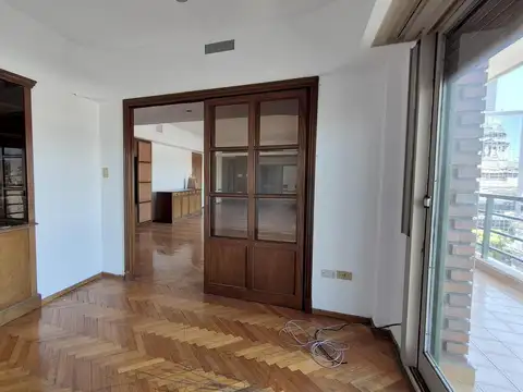 Departamento 4 ambientes con 3 baños