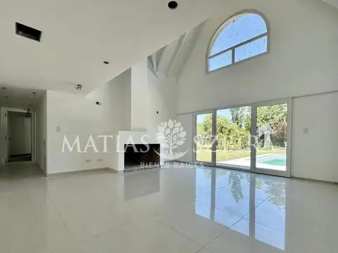 Casa en Venta en San Diego Country Club, USD 680.000