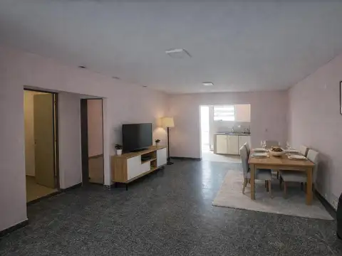 VENTA CASA RECICLADA  2 DORMITORIOS LAS DELICIAS