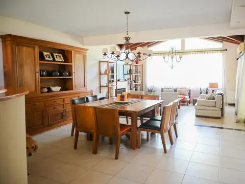 Casa en Venta al Noroeste