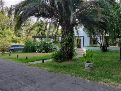 Casa en Venta en Countries y Barrios Cerrados en Escobar, USD 115.000