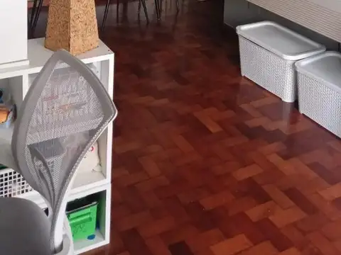 EXCELENTE DEPTO 2 AMB C/BALCÓN CORRIDO EN RECOLETA