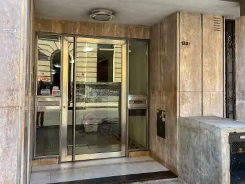 Venta de Departamento Sarmiento 1361 6A. Rosario, Santa Fe.