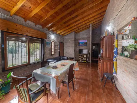 Casa en Venta en Paso del Rey, USD 80.000