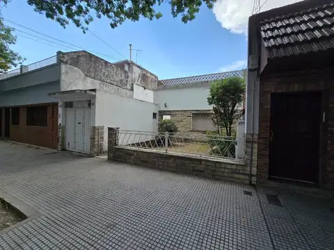 Casa en Villa Urquiza - con Depto (Ph)