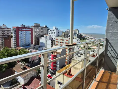 Departamento en Venta en La Perla Sur, USD 82.000