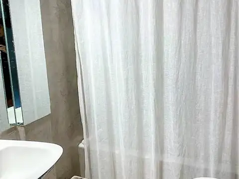 Depto Tipo Casa en Venta 54 años