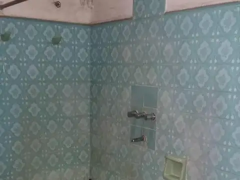 Casa en Venta en Temperley, USD 200.000