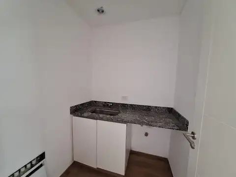 Casa en Venta en Pilar del Este - San Ramon, USD 200.000