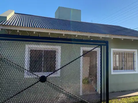 Casa de 3 ambientes en venta en lujan