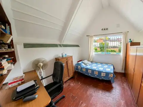 Casa en Venta con 5 cocheras