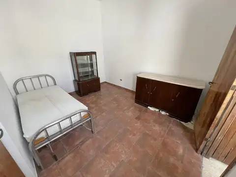 Depto Tipo Casa en Venta 75 años