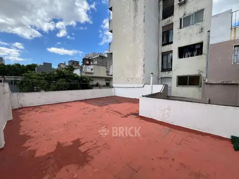 Depto Tipo Casa en Venta 40 años