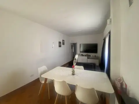 Depto Tipo Casa 4 ambientes con 1 baño